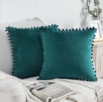 Poszewka Welurowa 40x40 z Pomponikami - obrazek 4