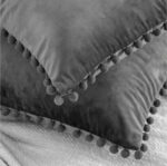 Poszewka Welurowa 40x40 z Pomponikami - obrazek 3